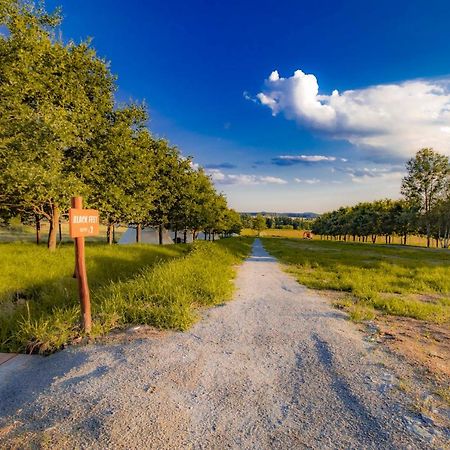 Residence Safari Resort - Teepee Village Borovany  Экстерьер фото